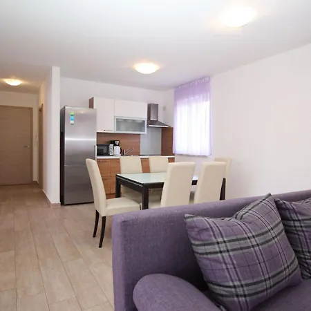 Apartment In Mit Terrasse By Interhome Baska (Krk)